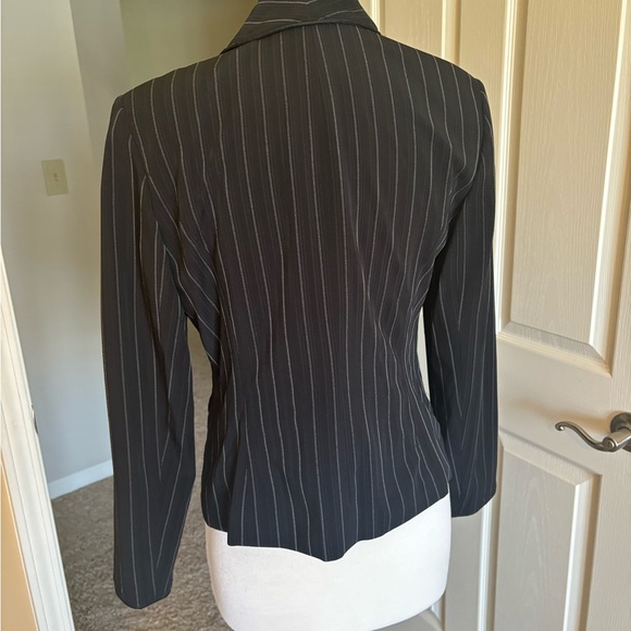 Tara Ryan black striped lined jacket with toe front  size 6 - Picture 2 of 4